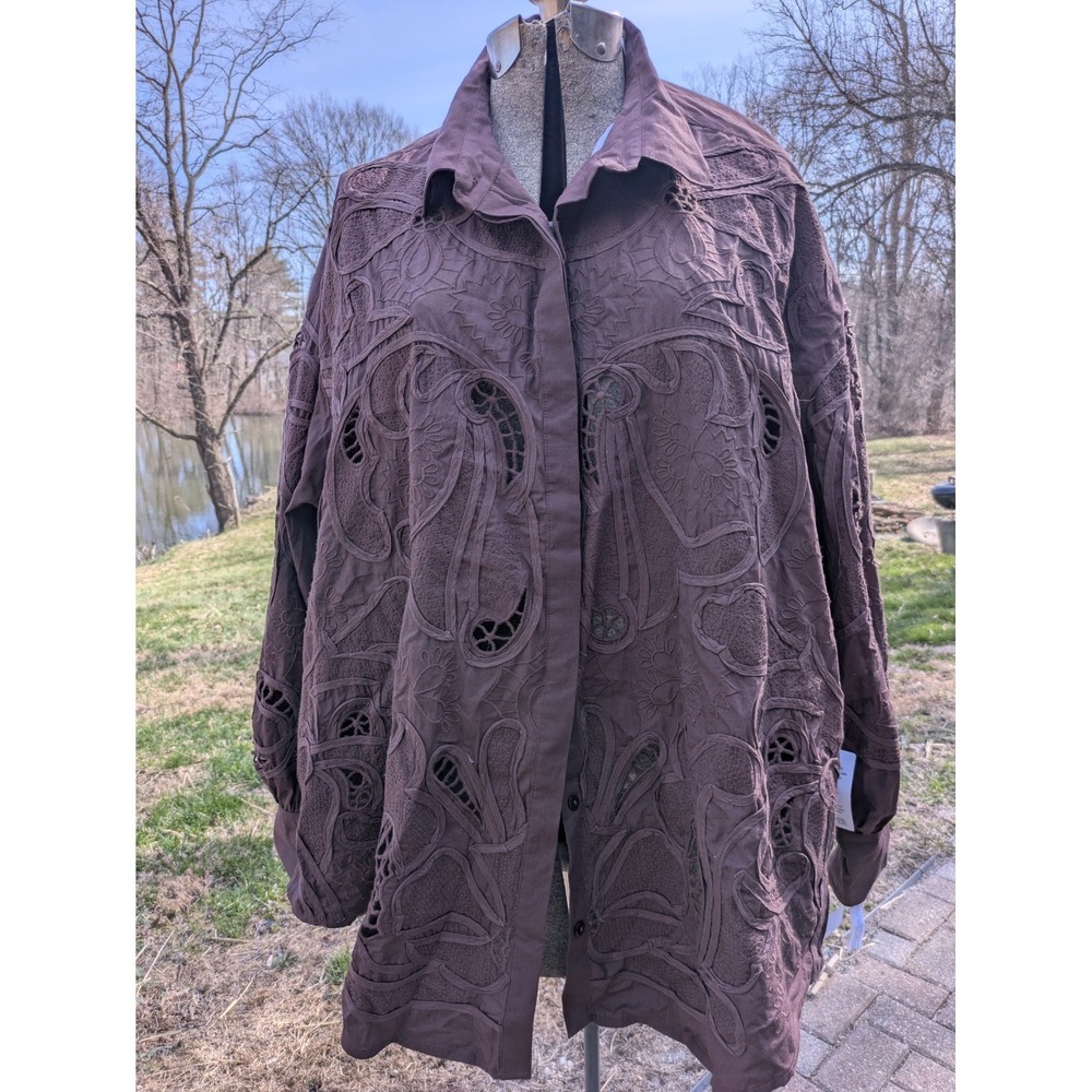 NWT XL - 2X Embroidered Lace Top Boho Blouse Cocoa Artsy Romantic Capsule
